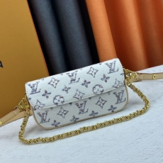 Louis Vuitton Satchel Bags